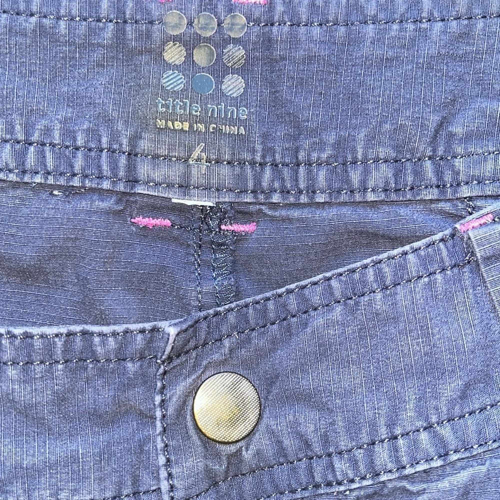 EUC WOMEN’S NAVY BLUE TITLE NINE 11” BRASH RIPSTOP SHORTS SIZE 4 - Picture 5 of 5